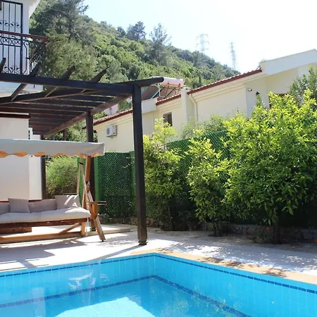 Queen - Private 3 Bedroom In Oludeniz فيلة فتحية